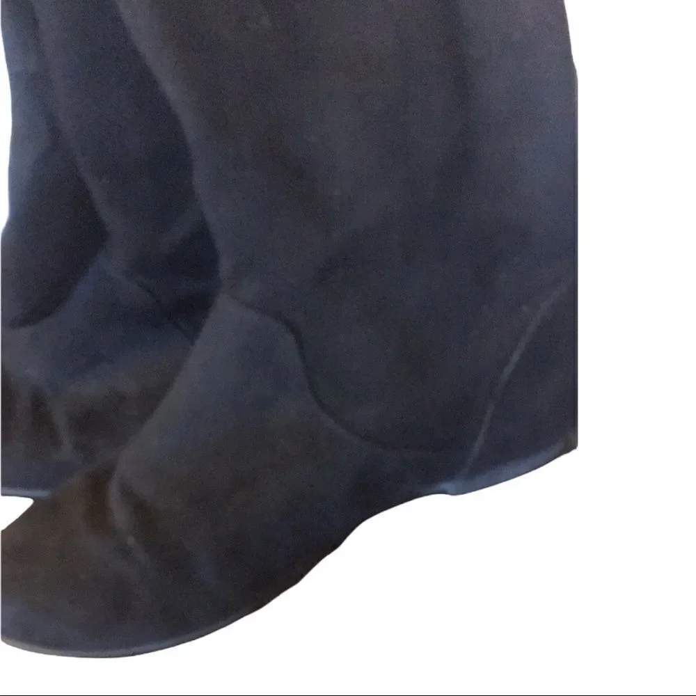 Little girl black suede over the knee boots.